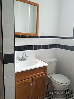 Rented by BRICK & GALO REALTY CORP | media 25