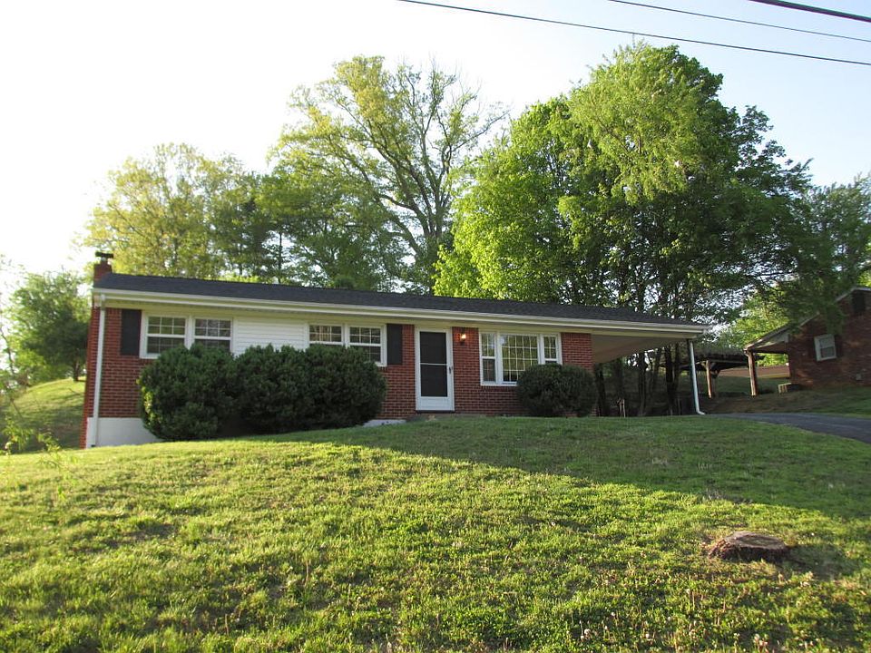 1st image of 1023 Wyndham Dr