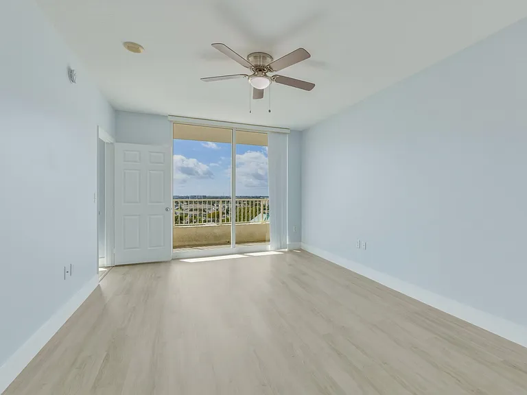 625 Casa Loma Blvd #1206 — Photo 26