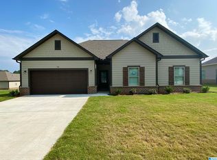 75 Ballington Way, Clanton, AL 35045