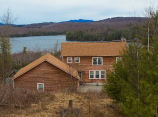 52 Cedar Ridge Dr, Saranac Lake, NY 12983