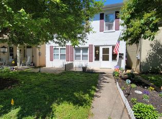 213 S Washington St #2, Greencastle, PA 17225