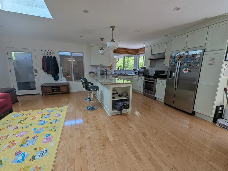 505 Hope St — Photo 5