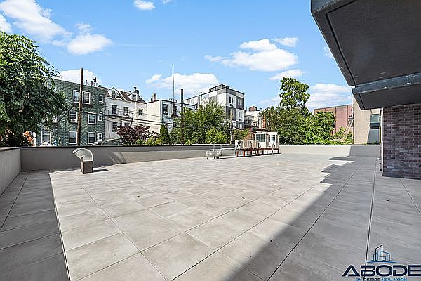 1st image of 21 Meserole St #301