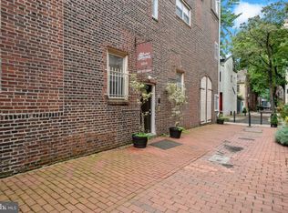 1214 Waverly Walkway UNIT 202, Philadelphia, PA 19147