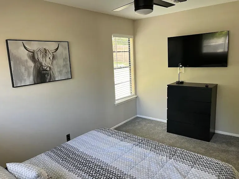7009 Whispering Oaks Dr — Photo 12