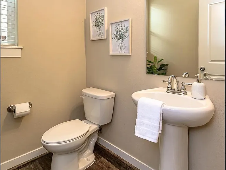 9054 Silverspot Dr SE — Photo 20