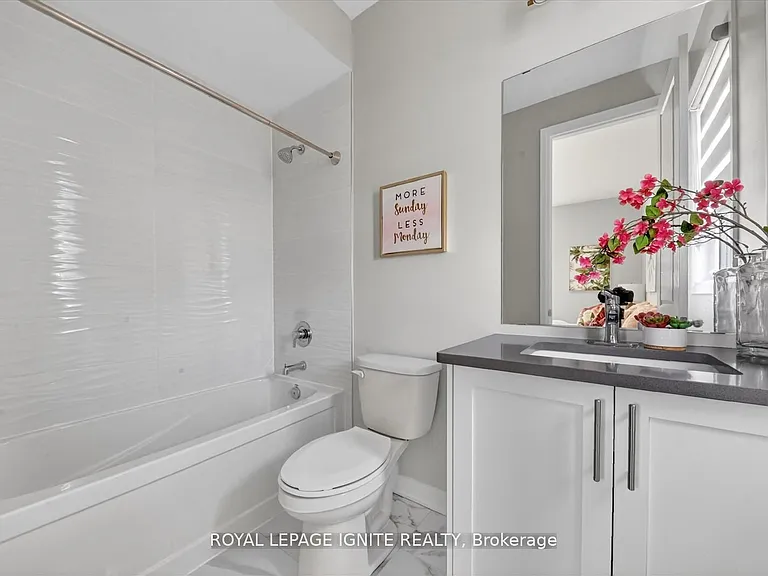 235 Port Darlington Rd — Photo 38