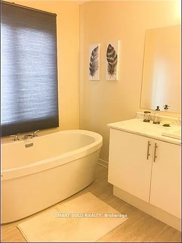 25 Avonmore Trl — Photo 10