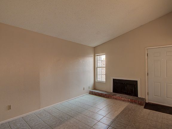 5th image of 3942 Portland St #3942