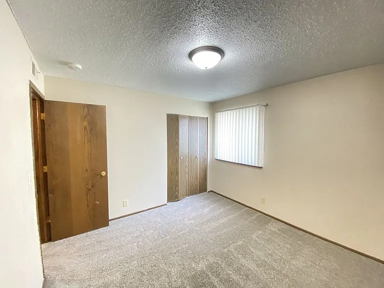3729 W 9th Street — Photo 4