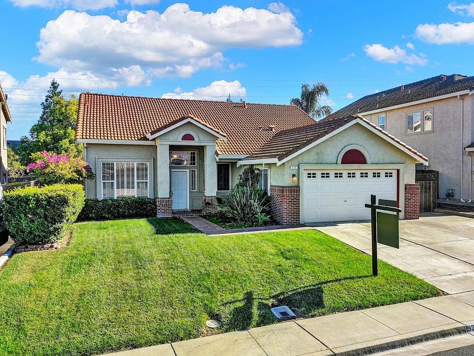 1st image of 936 Cashel Circle