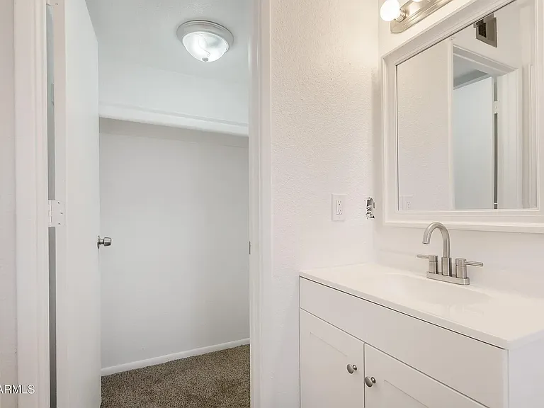 1280 Plaza Maria #B — Photo 7