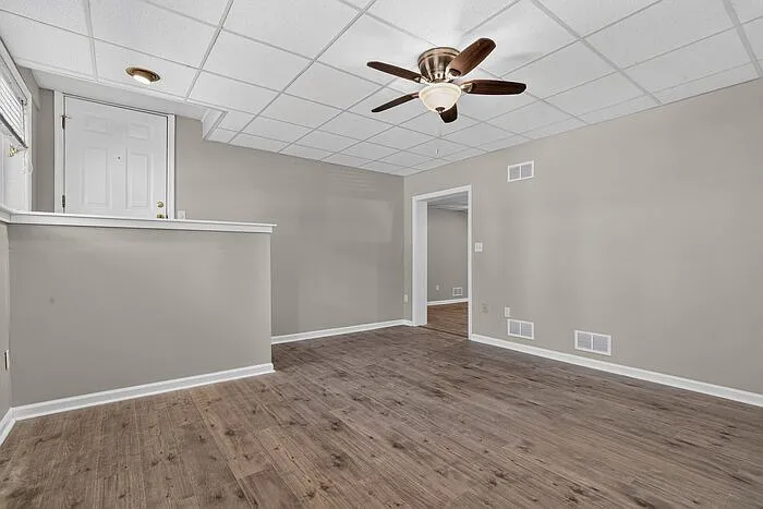 256 S Washington St #BASEMENT — Photo 6