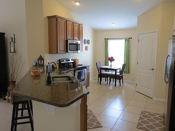 4th image of 649 Brookeshire Dr