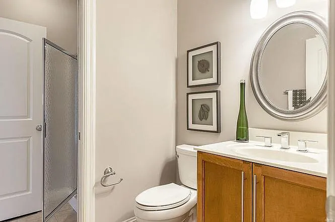 11910 Crystal Dr — Photo 25