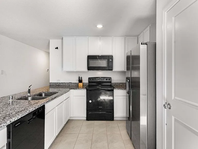 222 Harvest St — Photo 5