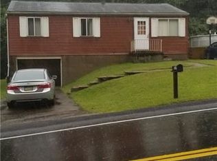 3054 Universal Rd, Pittsburgh, PA 15235