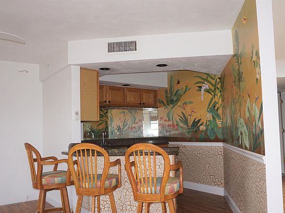5th image of 1 John Anderson Dr #3