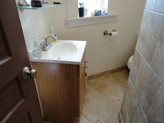 5th image of 2603 W Chicago Ave APT 2F