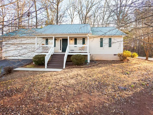 324 Fox Run Rd, Walhalla, SC 29691