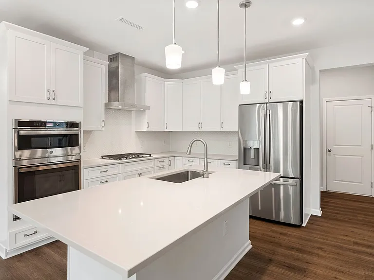 7702 Litcham Dr — Photo 9