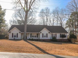 2717 Northshore Dr, Benton, AR 72015