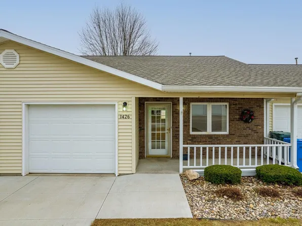 1426 15th St, Baraboo, WI 53913