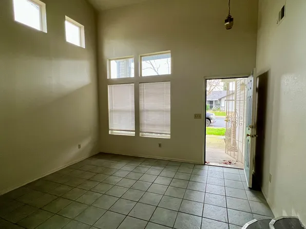 2149 Stormy Creek Ct, Stockton, CA 95206