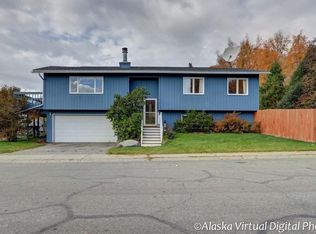 8690 Rosalind St, Anchorage, AK 99507