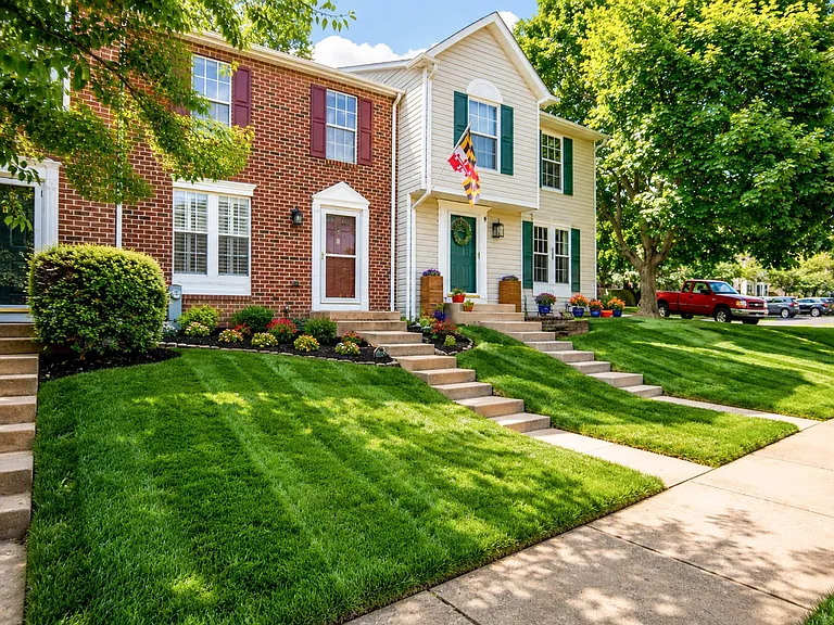 437 Ashton Ln — Photo 31