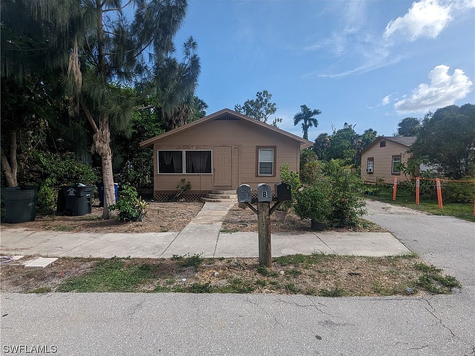 1st image of 2146/2148 Willard St