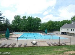 6010 Schoolhouse Woods Rd, Burke, VA 22015