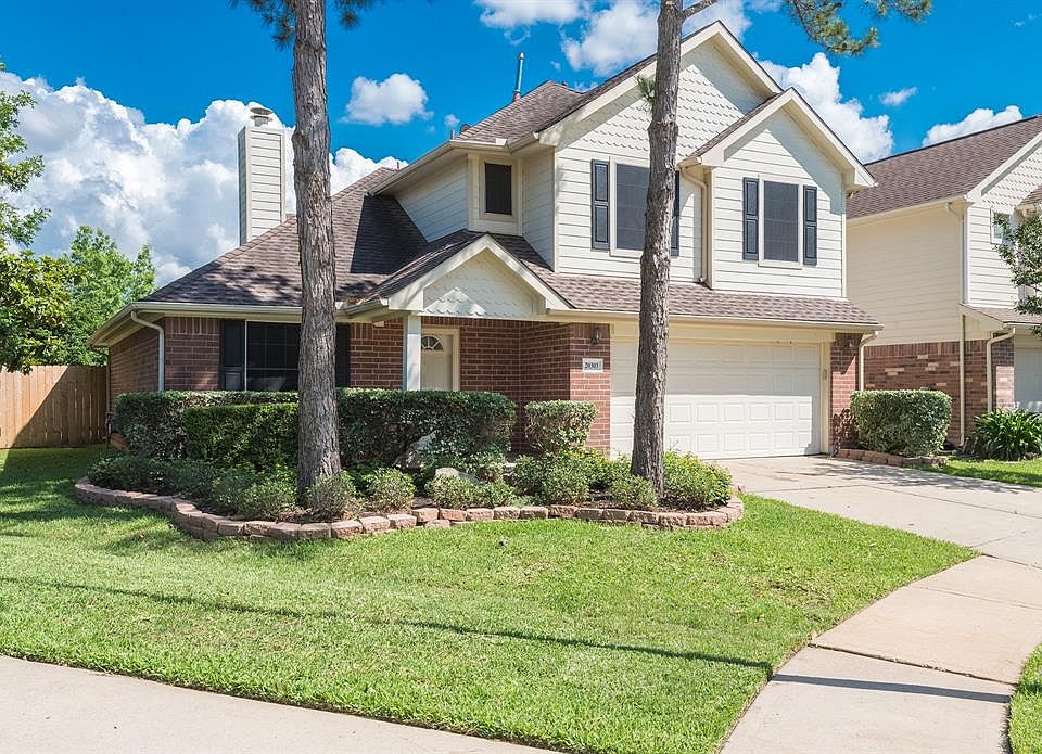 1st image of 20303 Fairfield Park Way