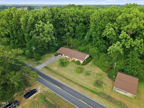 2nd image of 1766 McPhail Rd