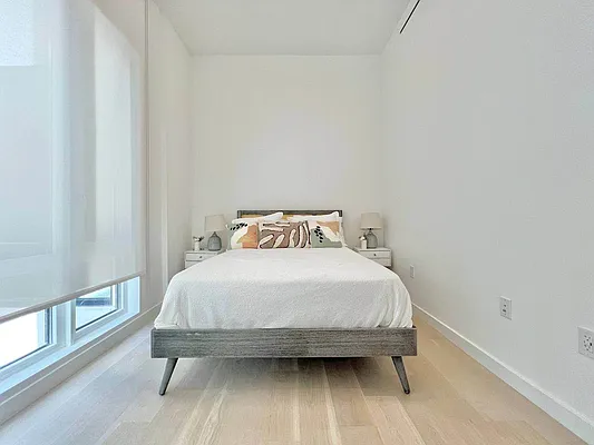 Rented by Doorway NYC, LLC | media 23