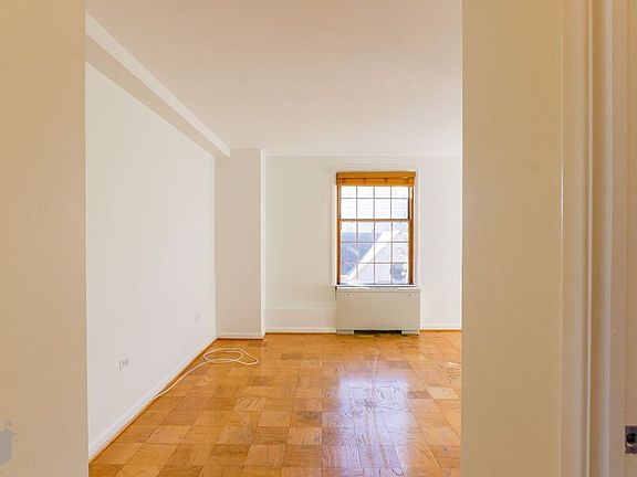 5th image of 1880 Columbia Rd NW APT 305