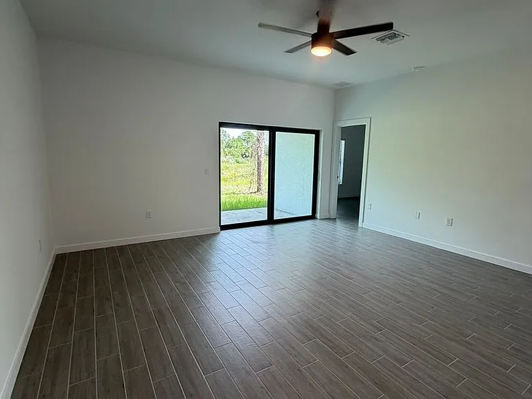 2212 Leda Ave S — Photo 12