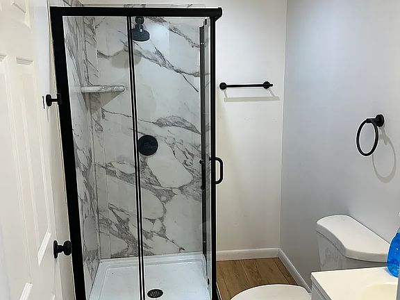 3rd image of 403 Wilson Ave #1