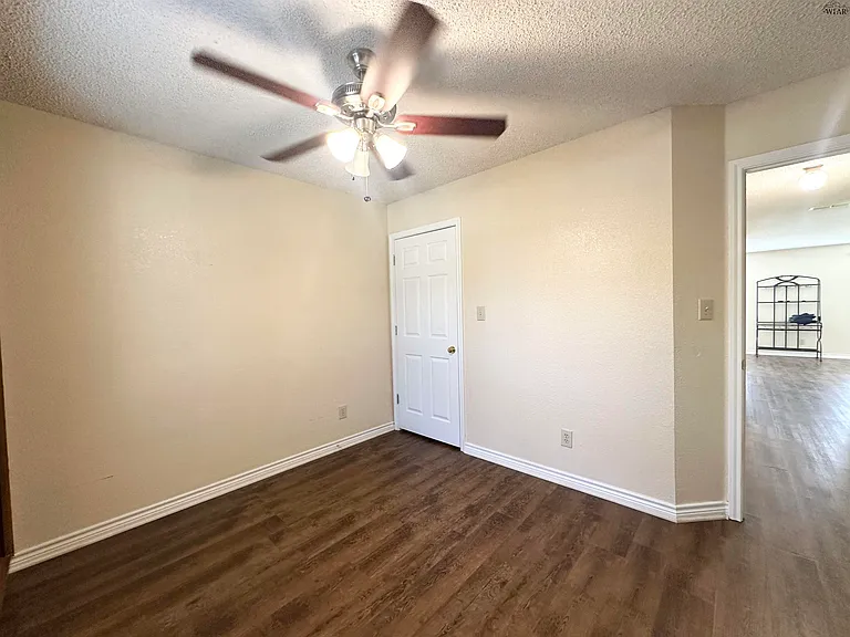 1373 Kincall Rd — Photo 22