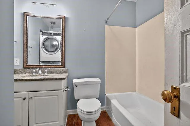 609 Royal St #D — Photo 8