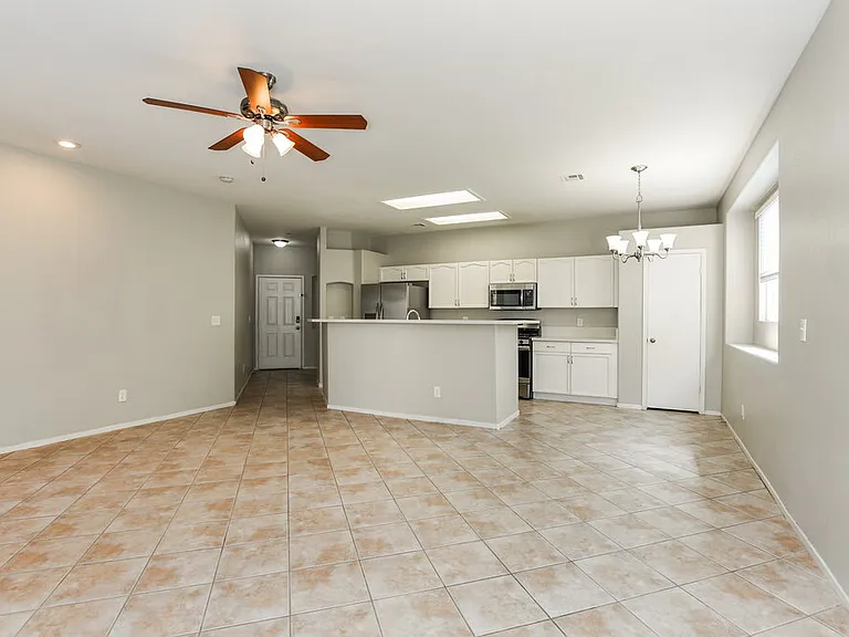 7636 Adornment Ct — Photo 5