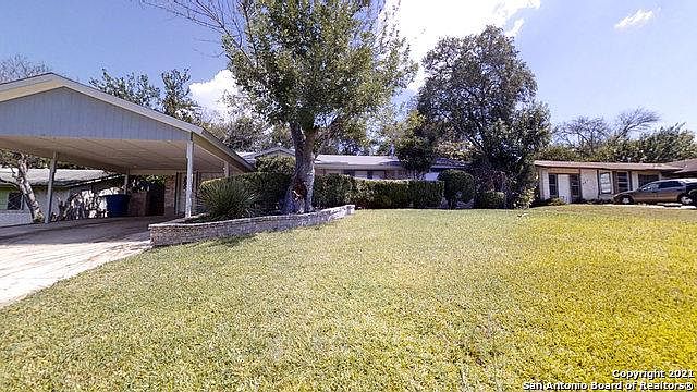 1st image of 2918 Big Horn Dr