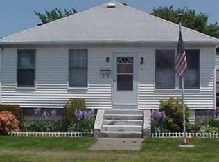 66 Dean St, Pawtucket, RI 02861