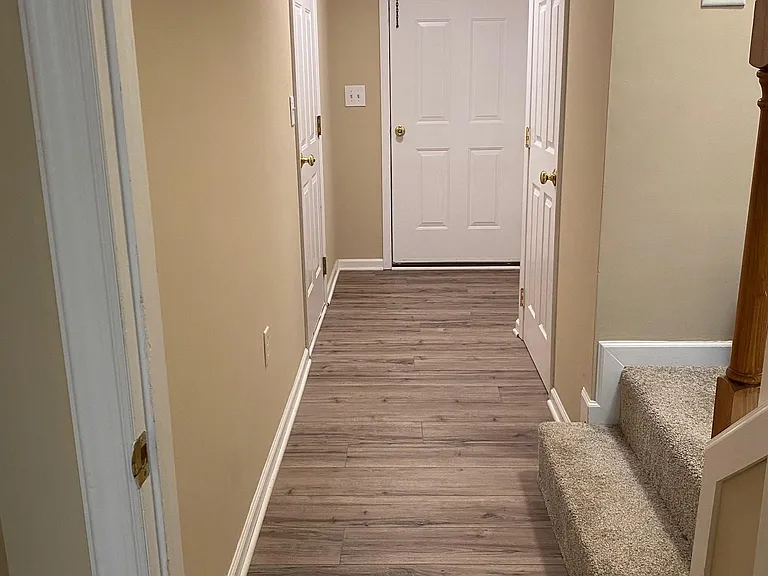 2728 Hunters Crest Dr — Photo 3
