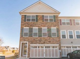 21104 Hickory Ln, Langhorne, PA 19047