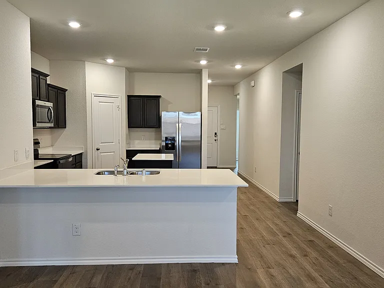 1441 Stuarts Forest Dr — Photo 18