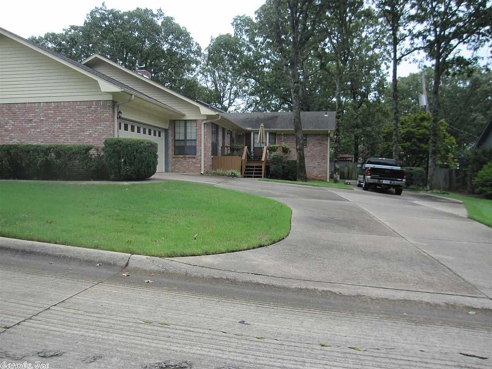 2nd image of 2404 Ozark Dr