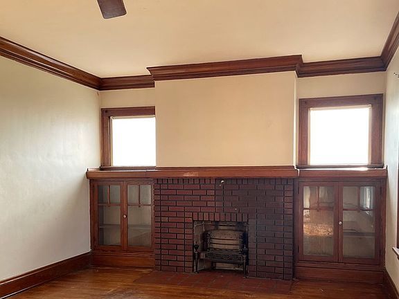 3rd image of 5273 Pearl Rd