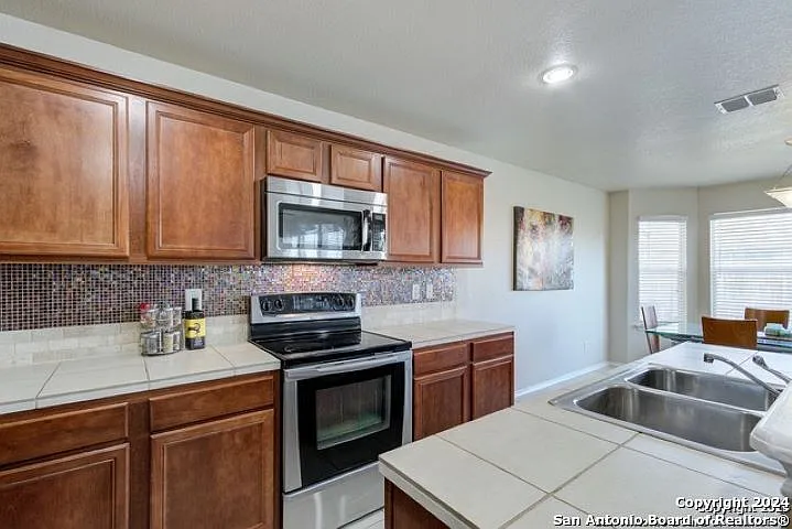 7723 Copper Cave — Photo 11